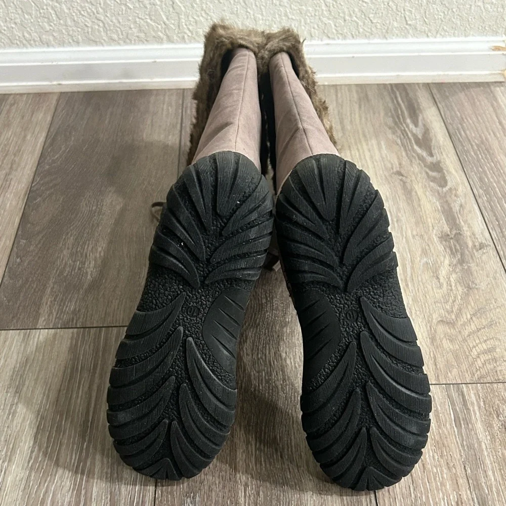 Faux-Fur Trim Taupe Winter Boots - Women's Tall Cold-Weather Boots